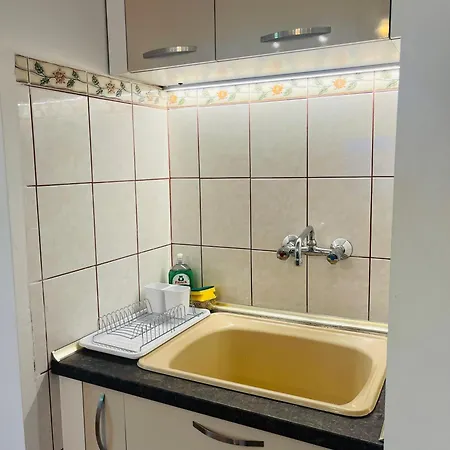 Detelina Bee Happy In Apartamento *