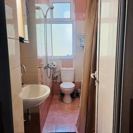 Detelina Bee Happy In